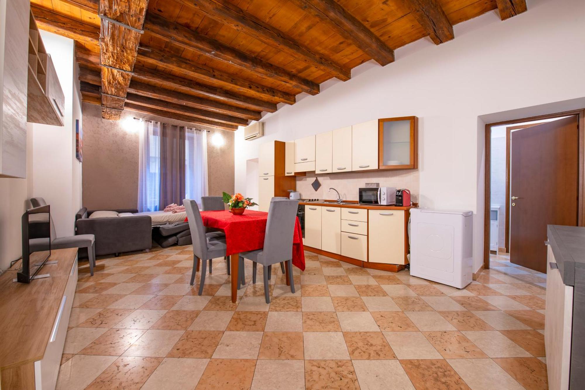 Palace Home Mazzini Verona Center 1 מראה חיצוני תמונה